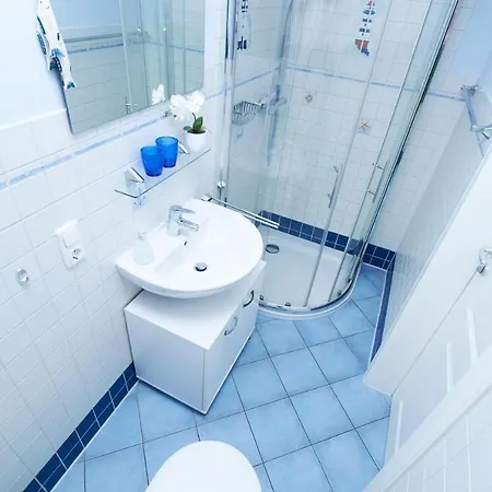 Neue Reihe 11a Haus Ankalath 펜션 징스트