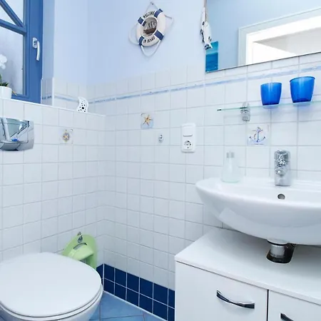 Neue Reihe 11a Haus Ankalath * Ostseeheilbad Zingst